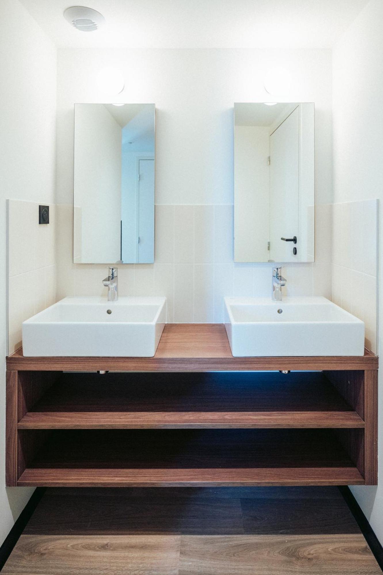 Jost Hostel Montpellier Centre St Roch Luaran gambar
